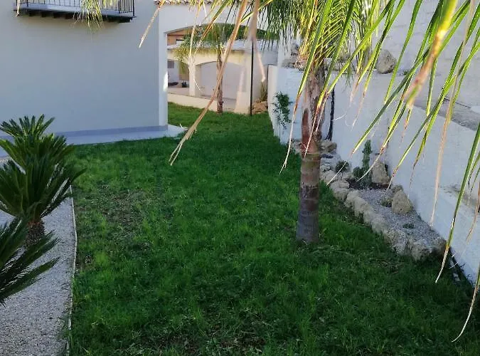 Kairos Bed & Breakfast 3*